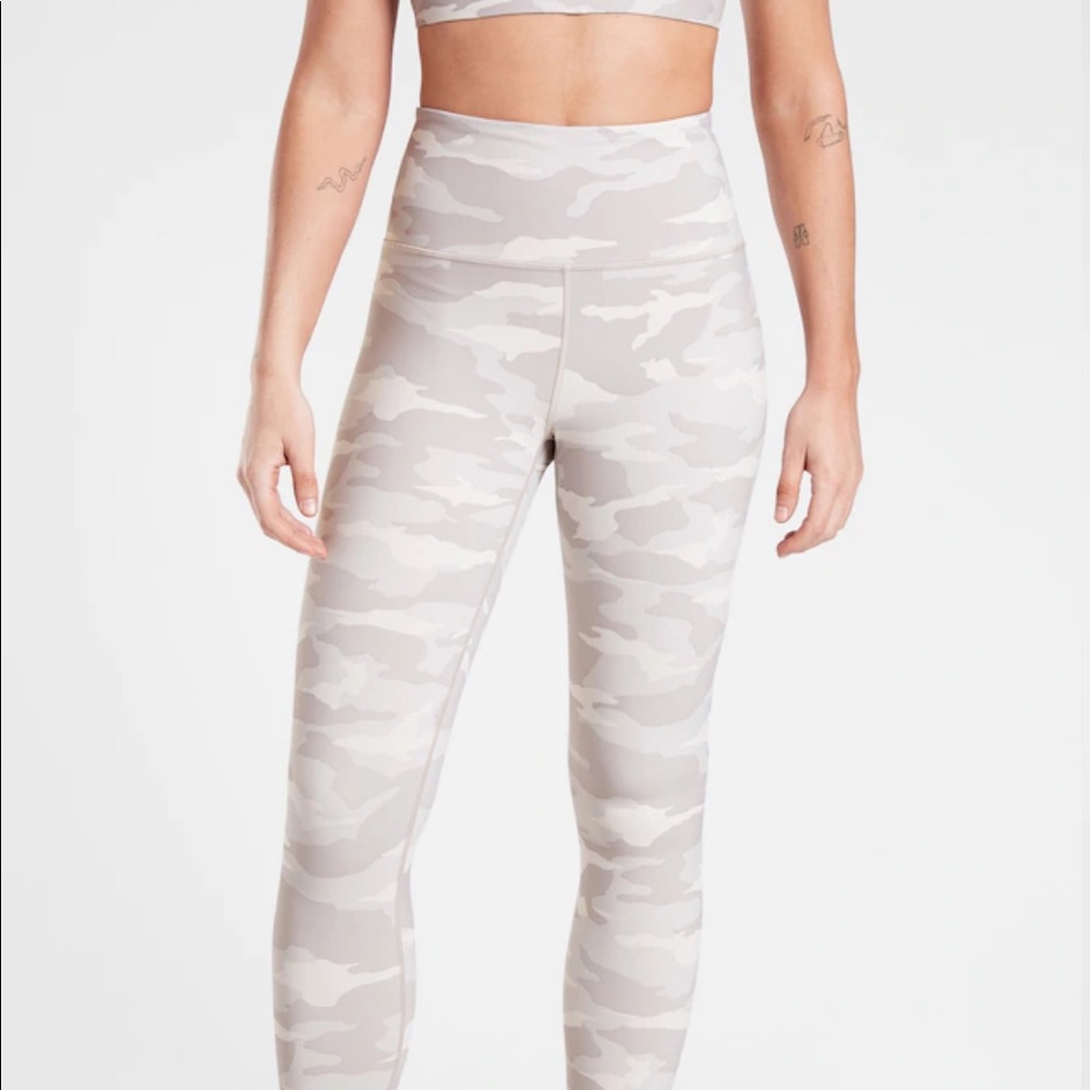 Elation Camo 7/8 Tight